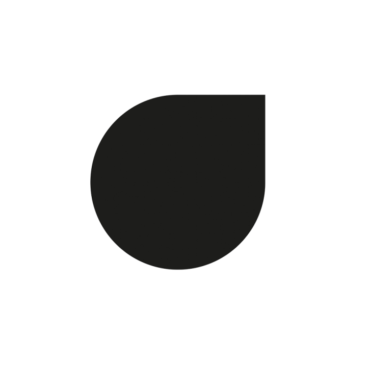 plaque de sol en verre laqué noir forme goutte d'eau